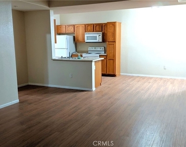 41410 Juniper Street - Photo Thumbnail 2