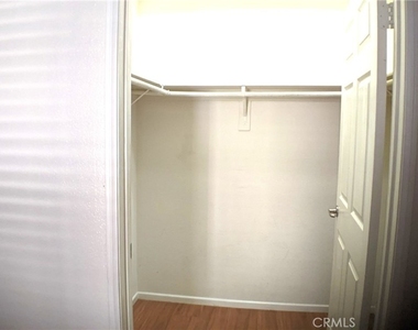41410 Juniper Street - Photo Thumbnail 9