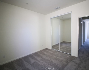 28292 Digger Lane - Photo Thumbnail 16
