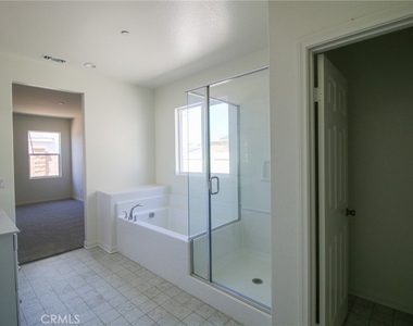 28292 Digger Lane - Photo Thumbnail 12