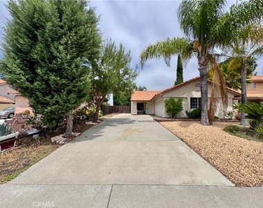 39761 Rustic Glen Drive - Photo Thumbnail 2