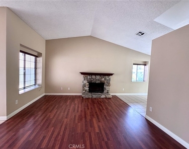 39761 Rustic Glen Drive - Photo Thumbnail 9