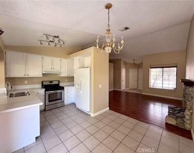 39761 Rustic Glen Drive - Photo Thumbnail 12