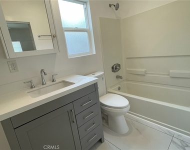 1640 Sherman Place - Photo Thumbnail 12