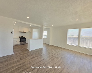 13057 Davenport - Photo Thumbnail 8