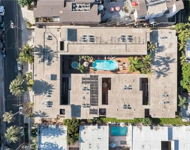 970 Palm - Photo Thumbnail 30