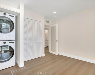 970 Palm - Photo Thumbnail 22
