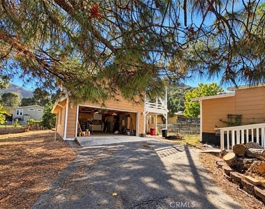 820 Yosemite - Photo Thumbnail 18