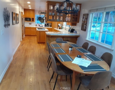 7703 Skyhill Drive - Photo Thumbnail 5