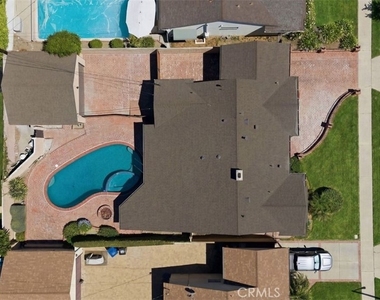 6313 Melvin - Photo Thumbnail 17