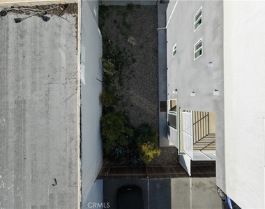 5635 Klump Avenue - Photo Thumbnail 45