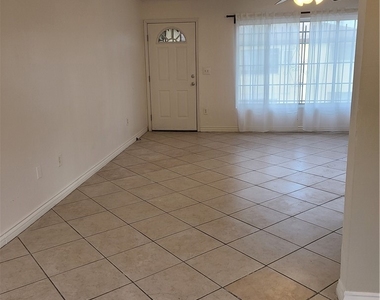 2378 Chanslor Street - Photo Thumbnail 8