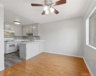 25930 Narbonne Ave - Photo Thumbnail 11
