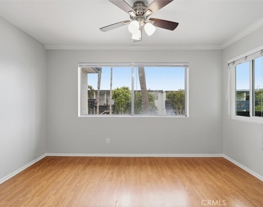 25930 Narbonne Ave - Photo Thumbnail 13