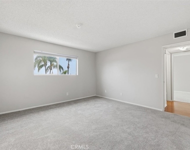 25930 Narbonne Ave - Photo Thumbnail 22
