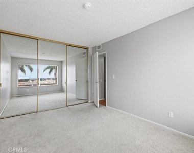 25930 Narbonne Ave - Photo Thumbnail 28