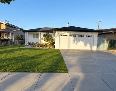 17904 Crenshaw - Photo Thumbnail 1