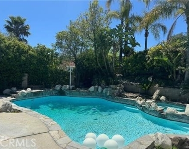 23444 Darcy - Photo Thumbnail 9