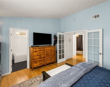 1231 N Dolores - Photo Thumbnail 25