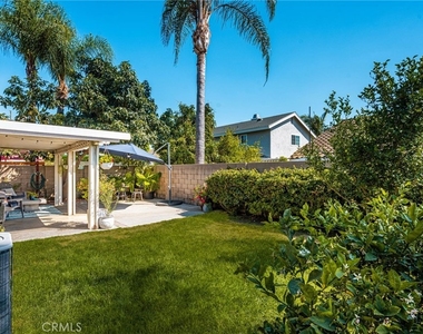 1231 N Dolores - Photo Thumbnail 17