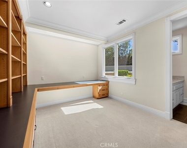 115 S Montgomery - Photo Thumbnail 47