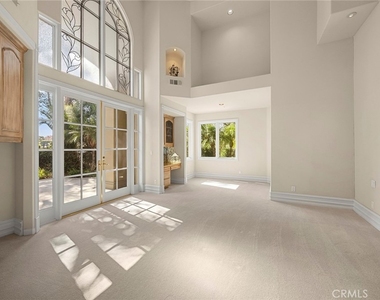 115 S Montgomery - Photo Thumbnail 26