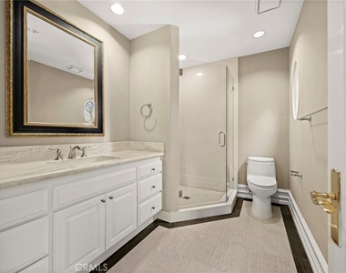 115 S Montgomery - Photo Thumbnail 45