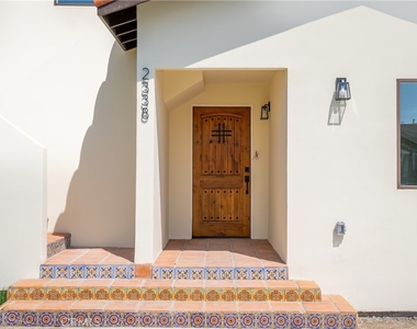 2338 S Cloverdale Avenue - Photo Thumbnail 1