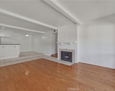 21372 Brookhurst - Photo Thumbnail 4