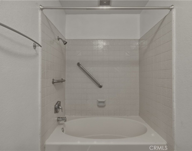 21372 Brookhurst - Photo Thumbnail 13