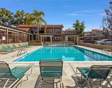 2750 Via Hacienda - Photo Thumbnail 30