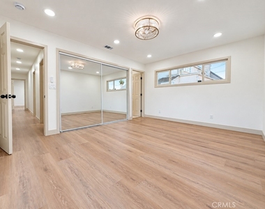 1191 E Claiborne - Photo Thumbnail 48