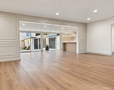 1191 E Claiborne - Photo Thumbnail 16