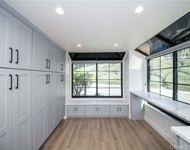 2415 Applewood Circle - Photo Thumbnail 23