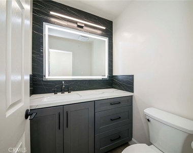 2415 Applewood Circle - Photo Thumbnail 25