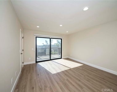 2415 Applewood Circle - Photo Thumbnail 35