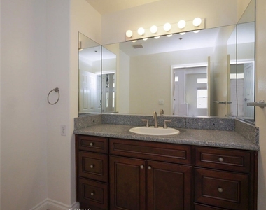 5508 Maricopa - Photo Thumbnail 15