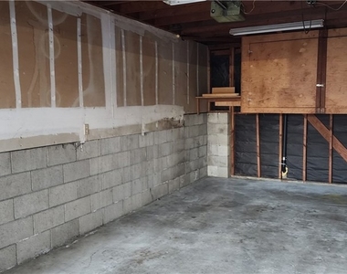 1505 El Camino Real - Photo Thumbnail 4