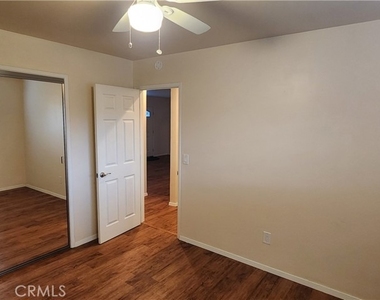 1505 El Camino Real - Photo Thumbnail 16