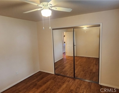 1505 El Camino Real - Photo Thumbnail 19
