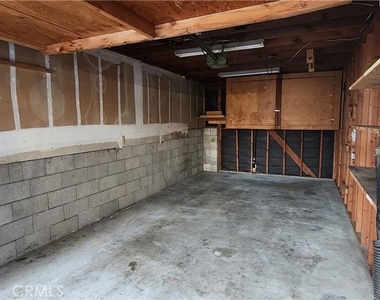 1505 El Camino Real - Photo Thumbnail 3