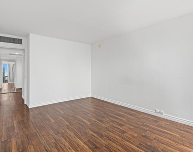 800 W 1st Street - Photo Thumbnail 15