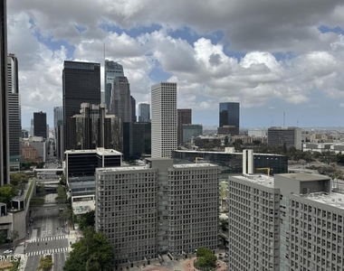 800 W 1st Street - Photo Thumbnail 41