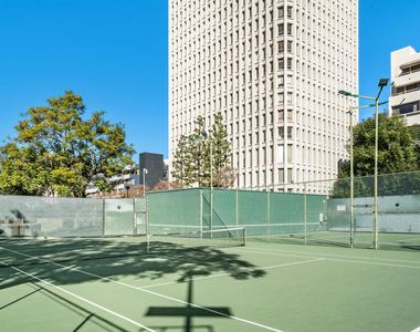 800 W 1st Street - Photo Thumbnail 24