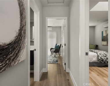 5157 Inglewood - Photo Thumbnail 16