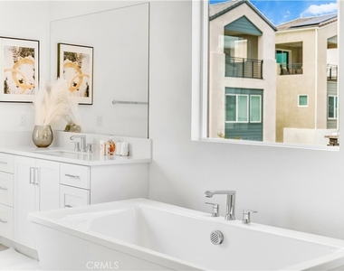 141 Sawbuck - Photo Thumbnail 42
