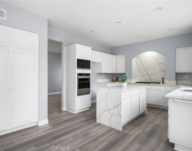 8047 E Woodwind Avenue - Photo Thumbnail 5