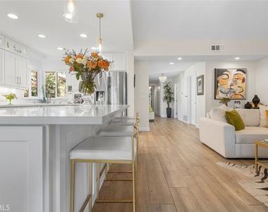 24218 Ontario Lane - Photo Thumbnail 7