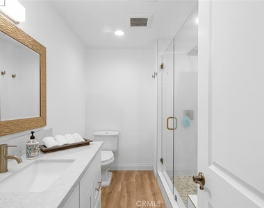 24218 Ontario Lane - Photo Thumbnail 19
