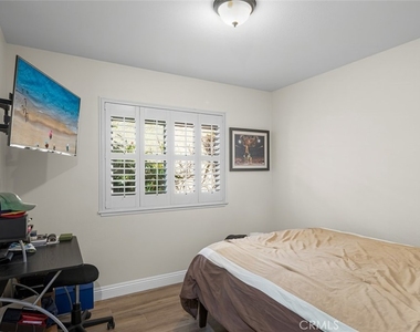 24218 Ontario Lane - Photo Thumbnail 24